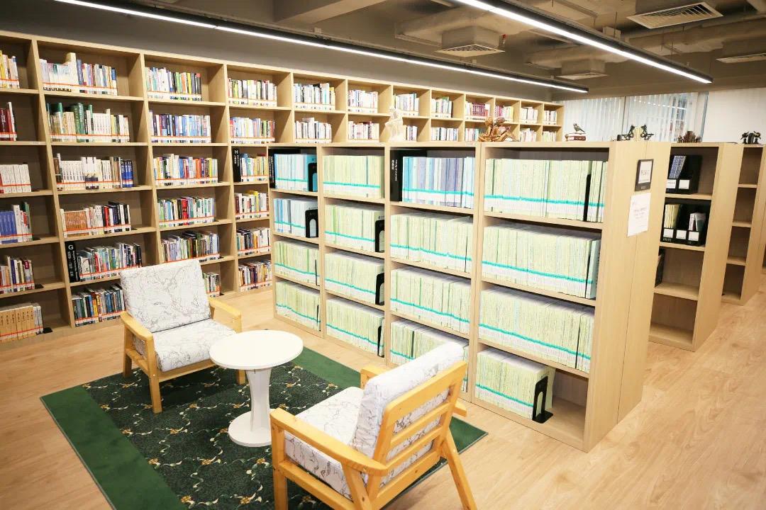 [精准资讯]解锁未来的钥匙（以澳门六开彩结果查询网）为例探讨其背后的价值与应用前景2023香港最准资料篮月亮