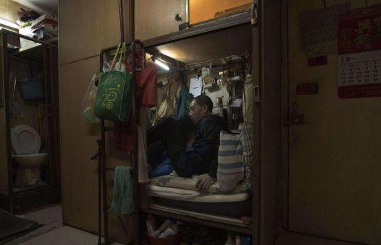 探访香港60平小屋，真实生活与网络热潮的交汇唯唯视频/香港60平住房