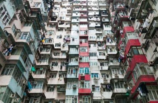 探秘香港60平房子与大陆一样大吗的真相香港60平房子和大陆一样大吗为什么呢