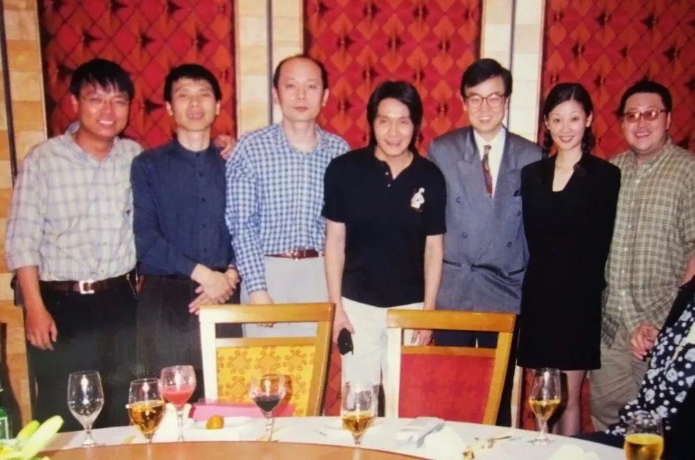 探秘香港影坛，60多岁男演员的辉煌与风采香港60多岁的男演员是谁呀视频