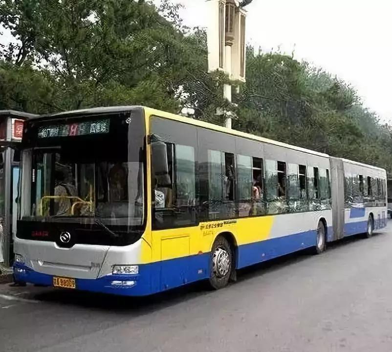 香港618路小巴路线最新动态与查询指南香港公交681路