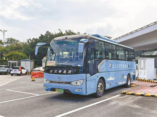 探索香港681路公交车的便捷之旅，路线图解与票价指南香港681路公交车路线路线图片及价格查询表