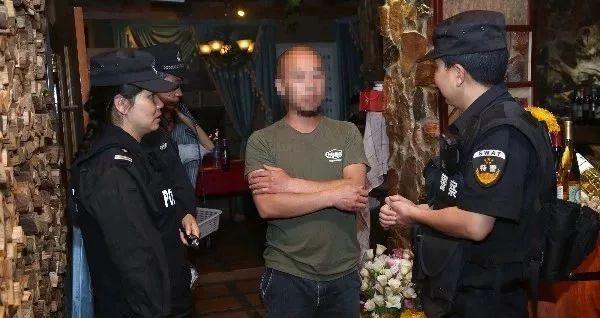 香港694路巴士最新动态追踪—视频实录与深度解析香港69x路公交车路线