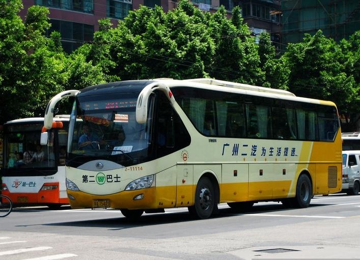 探访香港694路巴士，城市脉动的缩影香港694路巴士怎么样了啊今天